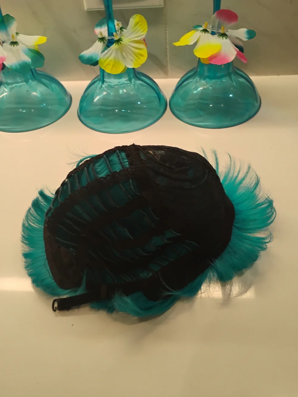 Vibrant Teal Short haircut Wig - Premium Synthetic Hair🍓🩵✨